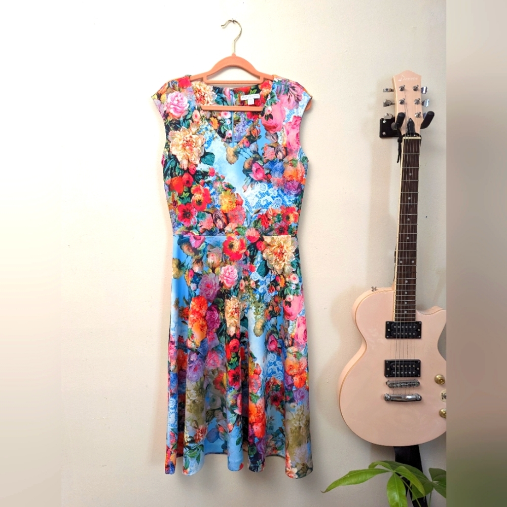 New York and Company floral sleeveless dress size Small